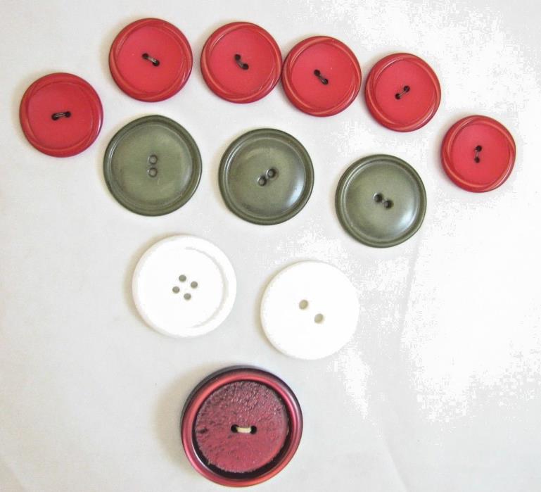 Lot of 12 Vintage Large Buttons 1