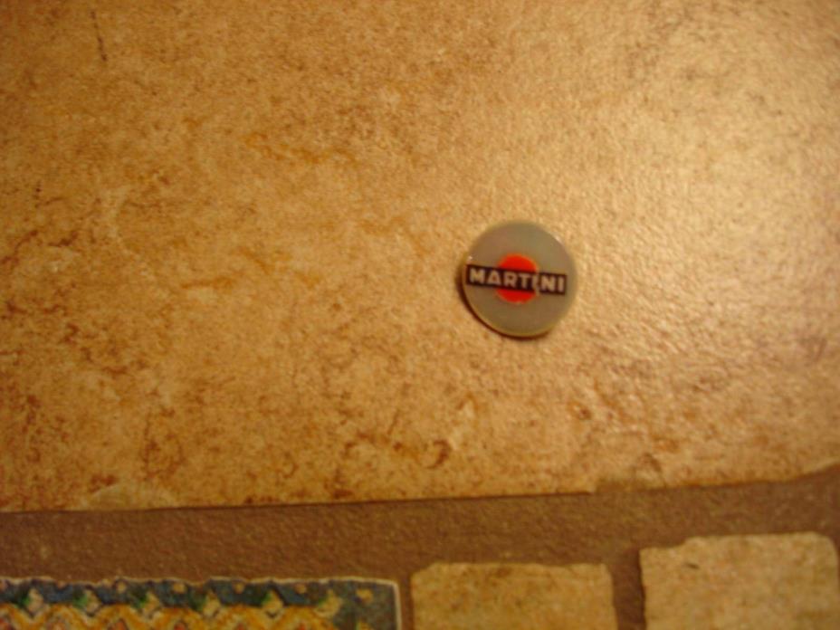 Mother of pearl advertising button for Martini wine