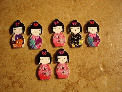 Lot of 7 Japanese Geisha wood buttons