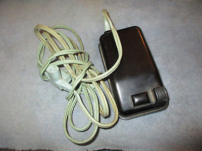 Working Needs cord Vintage Singer Foot Pedal Controller 3 Prong 89480-001 Green