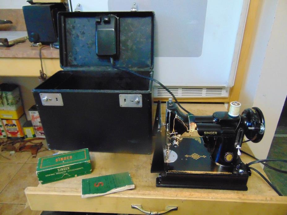 singer sewing machine  model 221     nice #   6250
