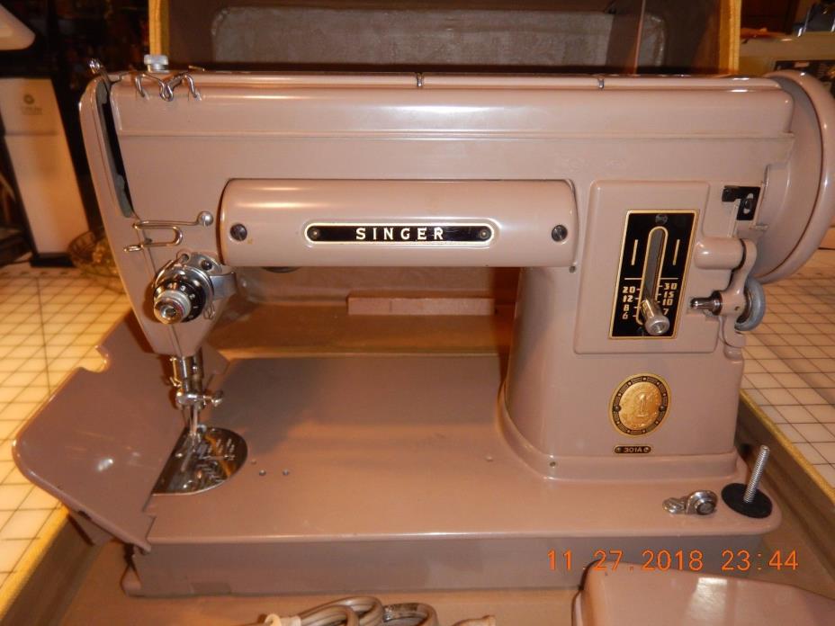 Singer 301A Sewing Machine Pedal/Buttonholer/Attachments W/Case