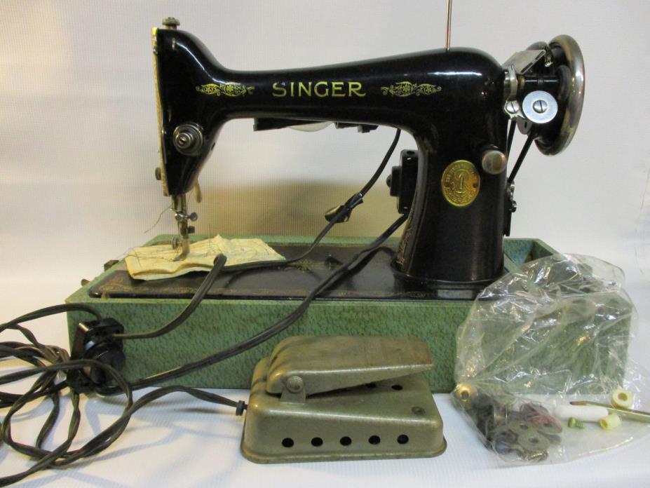 Antique Delco AA Series SINGER SEWING MACHINE with Case Made in USA!!