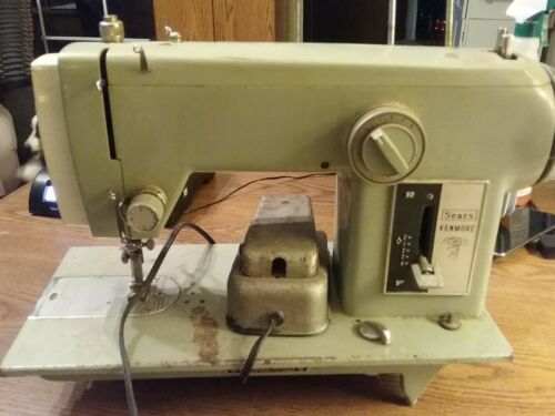 Vintage Sears Kenmore Sewing Machine Model 2142 With Carrying Case