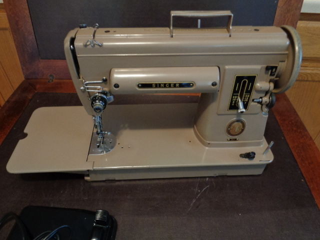 SINGER SEWING MACHINE 301 LARGE FEATHERWEIGHT LONG BED