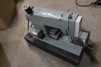 Vintage Sears Kenmore Sewing Machine Model 1120 w/ Foot Pedal
