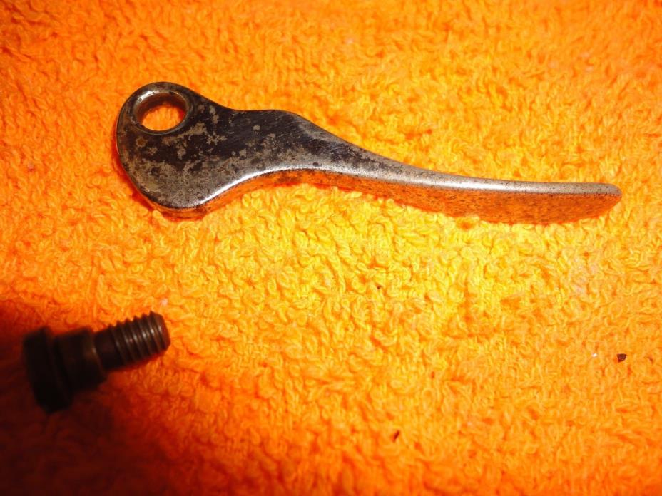 1953 singer sewing machine part - #66564 lever