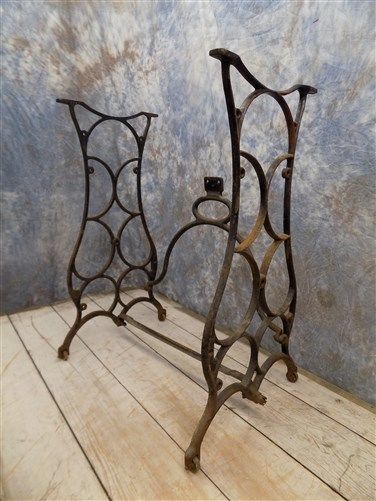 Treadle Sewing Machine Cast Iron Base Industrial Age Table Singer Steampunk nm