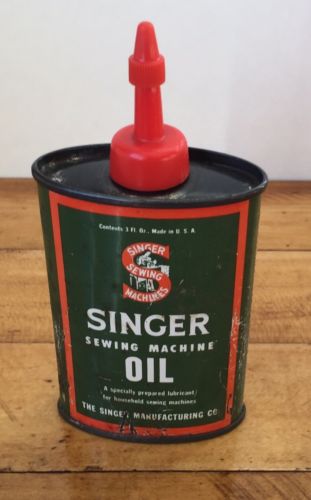 Vintage Singer Sewing Machine Oil 3 Oz Oval Tin Can Green w/Red Spout Cap