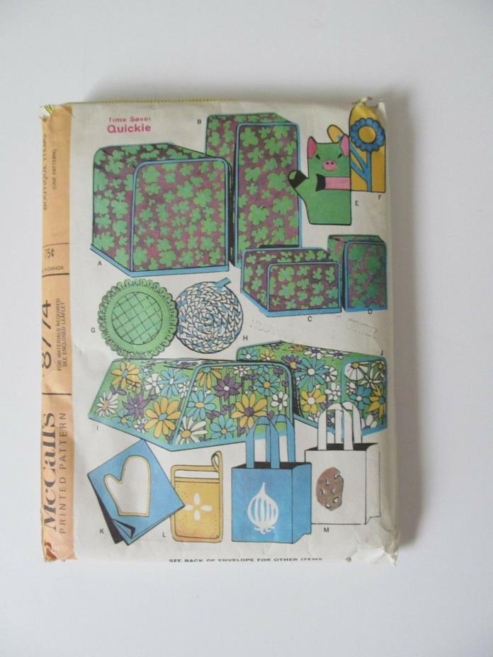 McCALLS Apron Appliance Covers Vintage Pattern 8774 UNCUT Accessories Bag