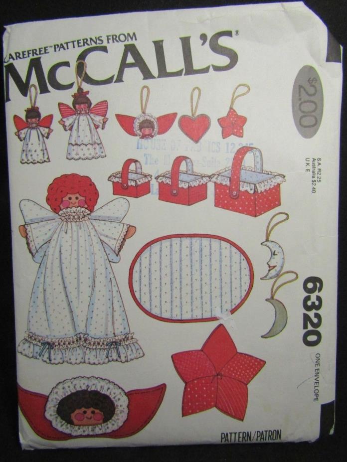 Vintage Sewing Pattern McCall's 6320 Christmas Decorations Uncut C1-25
