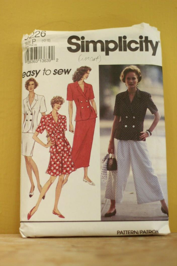 Simplicity 8226 Sewing Pattern