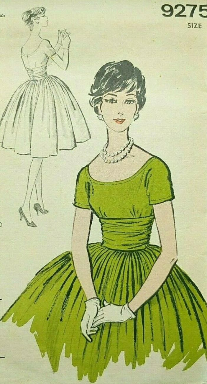 Vintage 60s Advance sewing pattern 9275 full skirt lowneck party dress 31.5bust