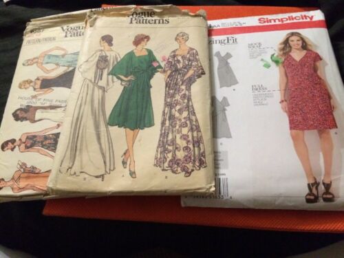 Patterns Vogue And Simplicity For Women's Clothing Sizes 10-18 Junk Drawer