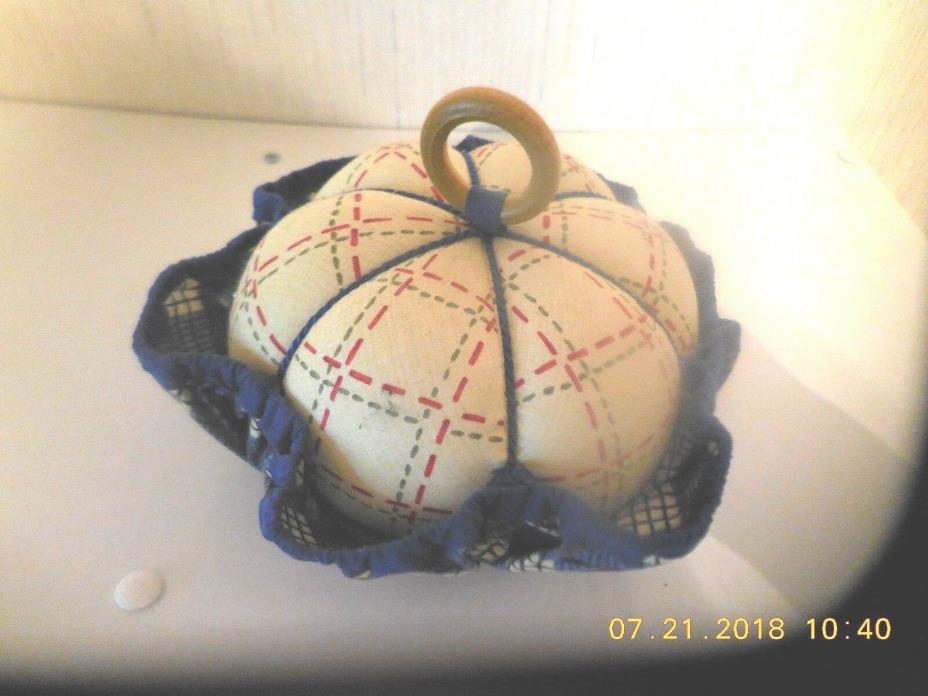 Round Cloth Pin Cushion 6