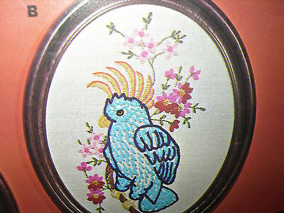 Vtg Vogart Cockatoo Bird Picture Kit 539B 8 x 10 Frame Crewel Stamp Embroider