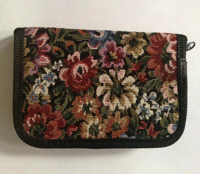Travel Sewing Kit with Floral Case  6 X  4 New