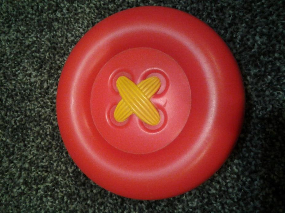 Vtg CUTE LARGE BUTTON RED SEWING KIT