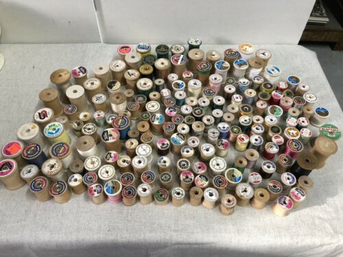 180 SEWING THREAD SPOOLS WOODEN LOT VINTAGE MIXED BRANDS SIZES