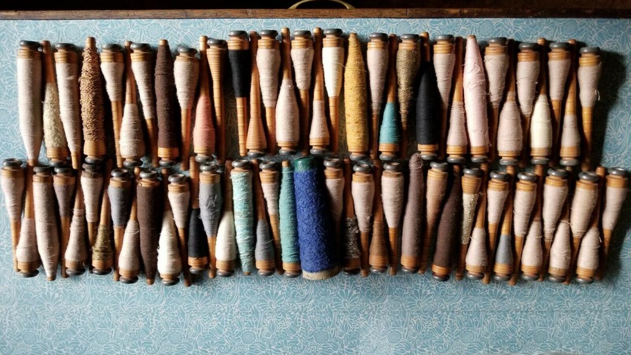 Lot of 70 Antique Vintage Wooden Textile Bobbins Spools Spindles & 1 Cardboard
