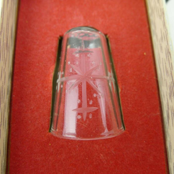 Raimundas Lapsys Crystal Thimble 1977 Etched Snowflake Design Boxed Signed