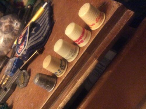 Lot Of 5 Antique Advertising Thimbles Lrudential Monumental Insurance Singer