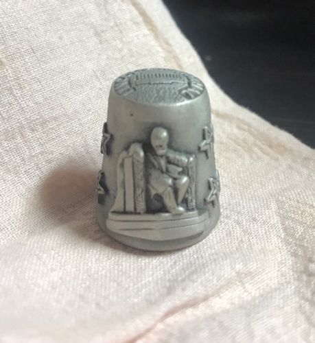 Thimble Signed Nicholas Gish Lincoln Memorial GETTAYBURG ADDRESS In  Hi-Relief