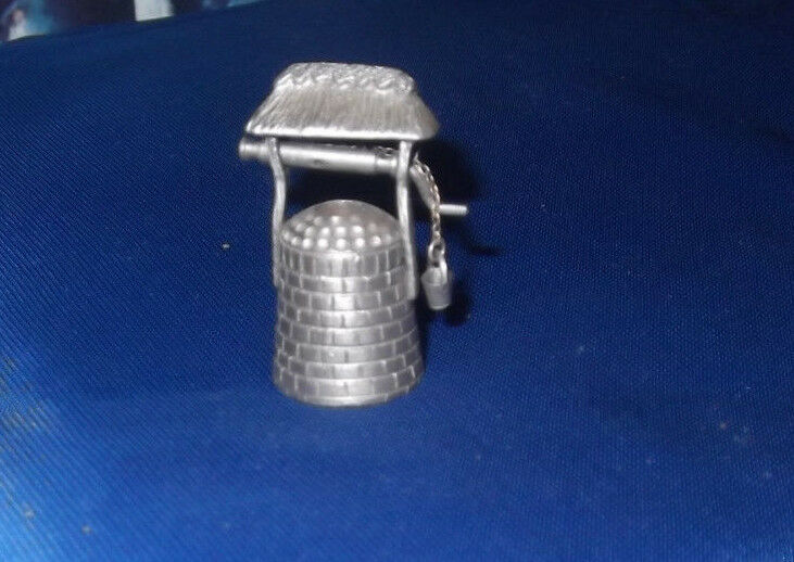 PEWTER THIMBLE SHAPED LIKE A WELL