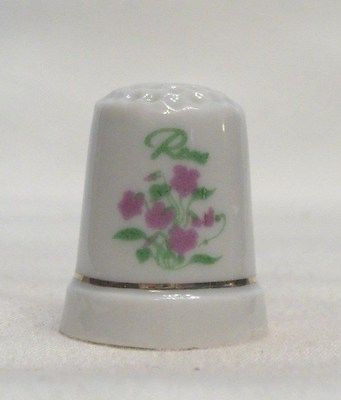 Reno Porcelain Thimble with Pink Flowers