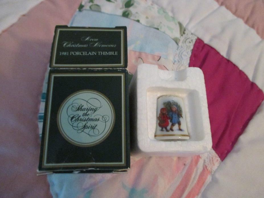 vtg Lot of 2 AVON Porcelain Thimbles CHRISTMAS MEMORIES 1981 1983 Collectible