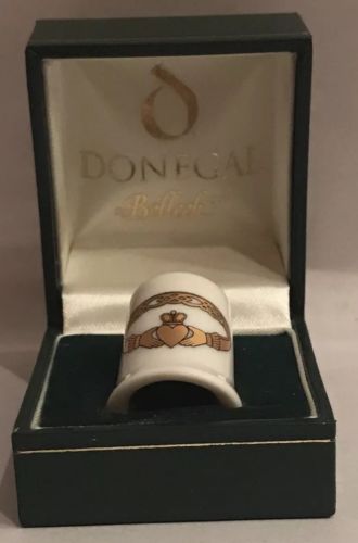 Donegal Belleek Porcelain Claddagh Ring Thimble ~ New in Velvet Box *Fast Ship*