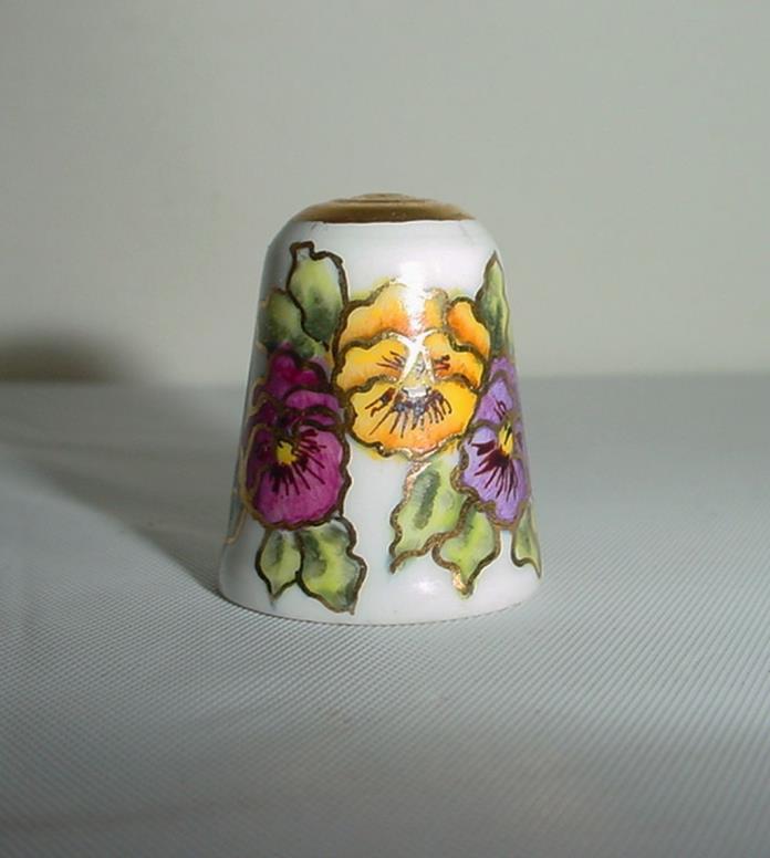 Vintage Thimble Val de Vries Australia 2001 Porcelain Pansy Floral Leaf Gold