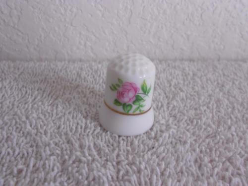 PINK ROSE FLOWER WHITE CERAMIC PORCELAIN THIMBLE