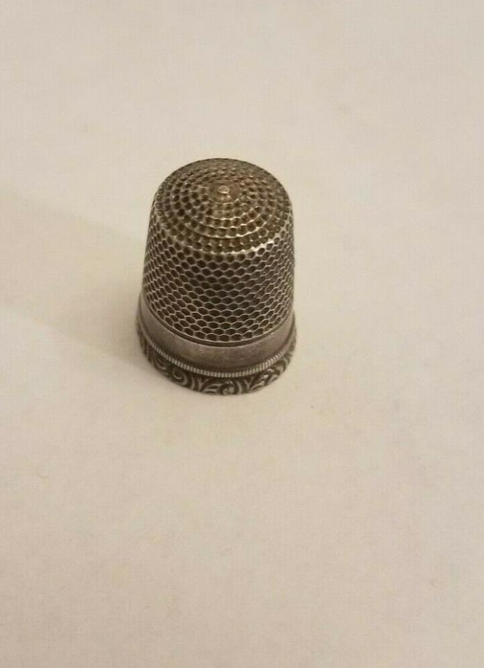 VINTAGE STERLING SILVER THIMBLE