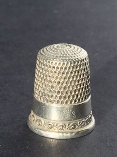 VINTAGE STERLING SILVER SIZE 8 THIMBLE