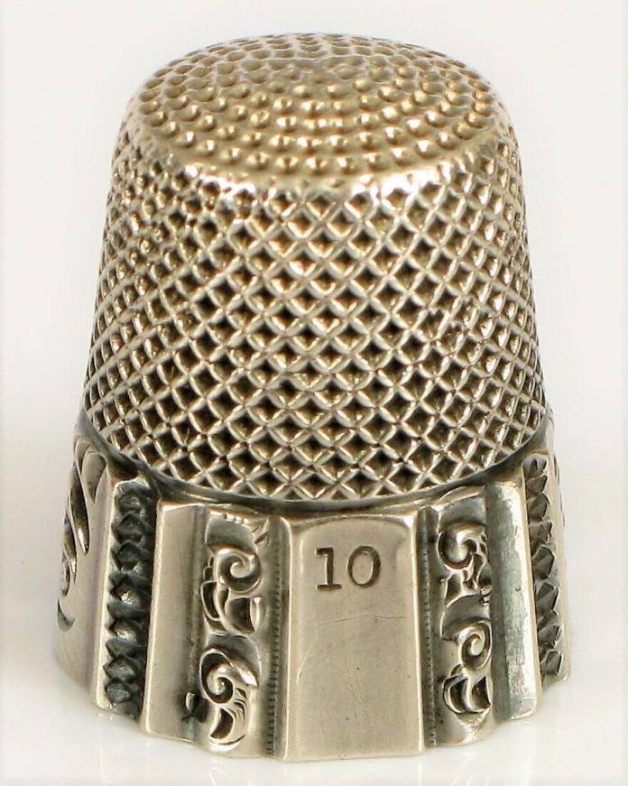 ANTIQUE STERLING SILVER SEWING THIMBLE ORNATE DETAILS SIZE 10 MARKED INSIDE !