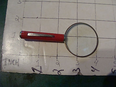 Vintage sewing item: nice Magnifier w clip for shirt,