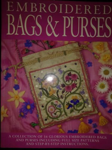 VINTAGE - Krause Publications Embroidered Bags And Purses papperback Book