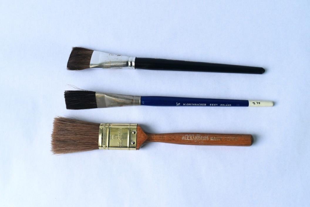 vintage paint brushes, Yasutomo, M. Grumbacher,  Alexander's Magic Brush.
