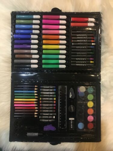 Deluxe art set includes 86 pieces  water color and more