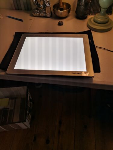 Artograph LightPad 930 LX LED Illuminated Art & Craft Light Box 9