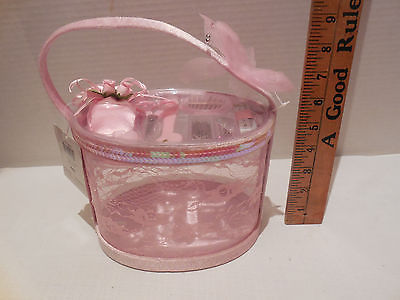 Sewing Kit in Lace Basket NEW OLD STOCK, GREAT GIFT Pink