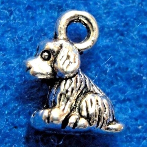 100Pcs. WHOLESALE Tibetan Silver 3D PUPPY DOG Charms Pendant Earring Drops Q1326
