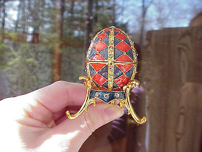 Collectible Decorated Egg Trinket/Jewelry Box Mother's Day/Birthday Gift Red