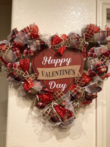 VALENTINES DAY HEART ? Wreath BURLAP Deco Mesh GREAT GIFT Rustic XLARGE Handmade
