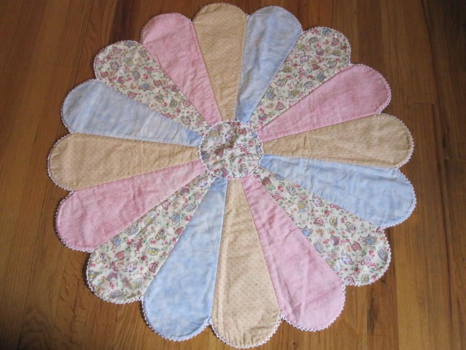 HANDMADE QUILTED TABLE TOPPER FOR TEA SERVICE (?)