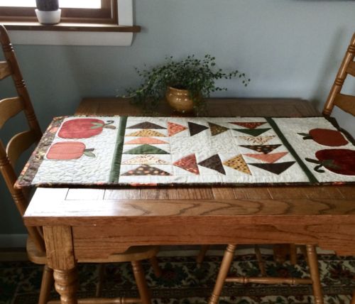 Fall Table Runner Reversible Machine Quilted 20