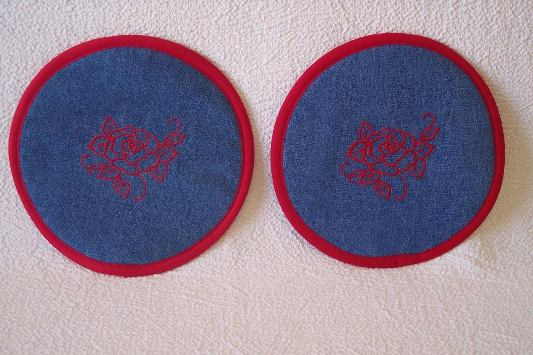 HOT PADS  EMBROIDERED WITH FLORAL DESIGN SET OF TWO