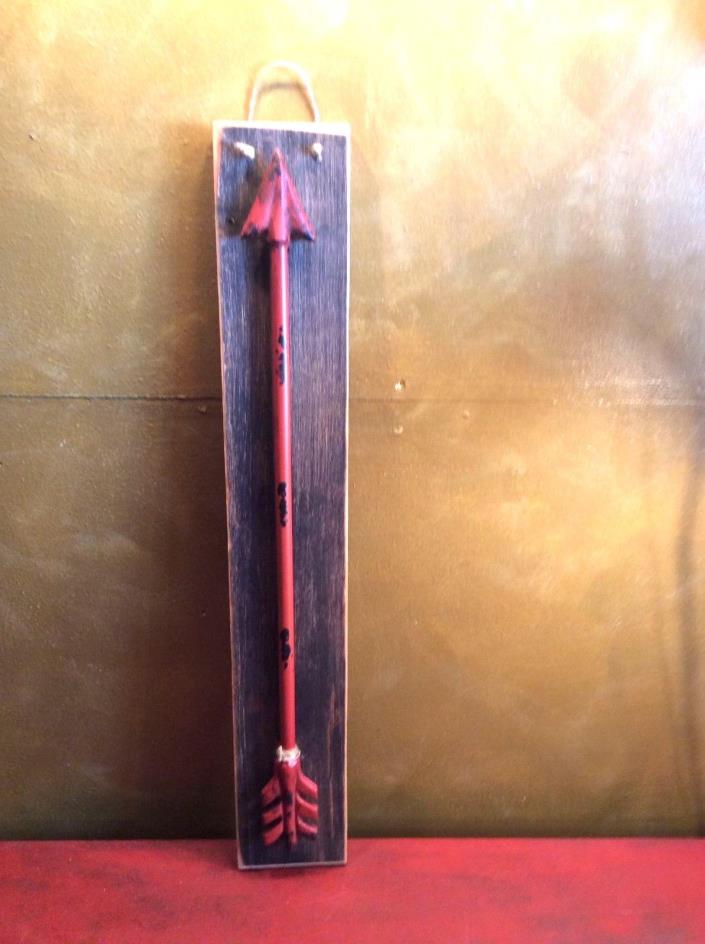 RUSTIC BARN WOOD ARROW WALL HANGING ''HAND MADE''