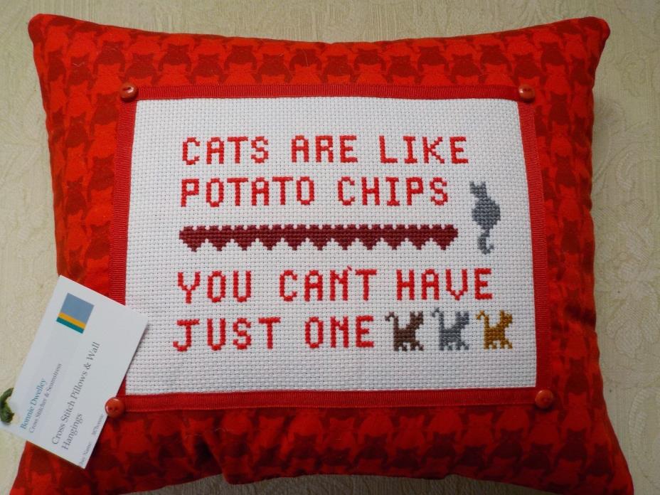 Kitty / Kitty - Cat Cross stitch pillow - New - 14